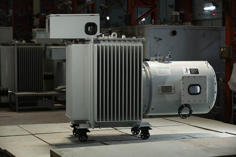 Transformer bushings explained: Types, working principle, failure causes & maintenance best practices